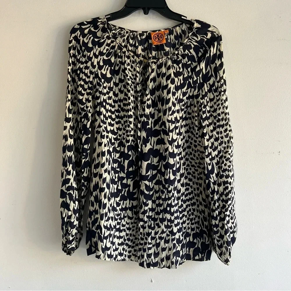 Tory Burch Bird Print Long Sleeve Keyhole Neck Blouse Top Navy Tan 22146
